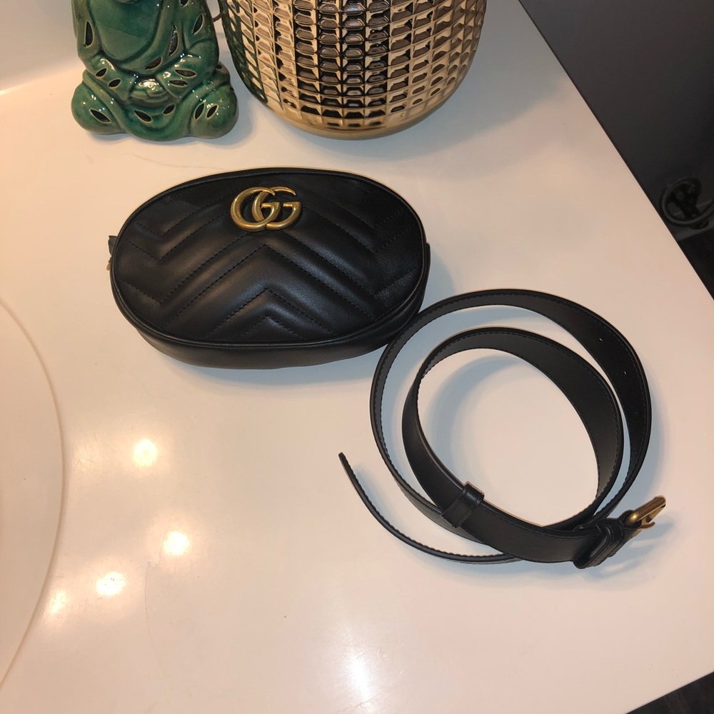 GUCCI  • Apollo Nero Beltbag